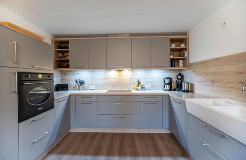 Oevenum House | Alte Schule Oevenum - Old school in Oevenum