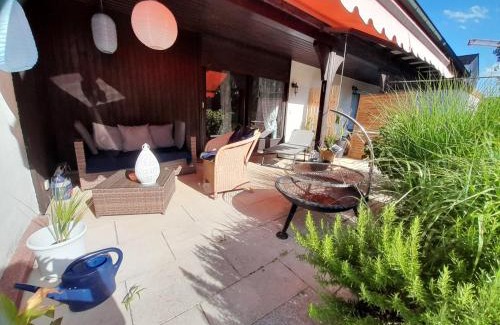 Langenbrucken Apartment | Alte Villa mit Terrasse