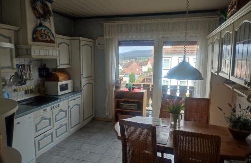 Schieder-Schwalenberg Apartment | Altes Forsthaus Penthouse & Fachwerkstübchen für Monteure und Firmen am Schiedersee
