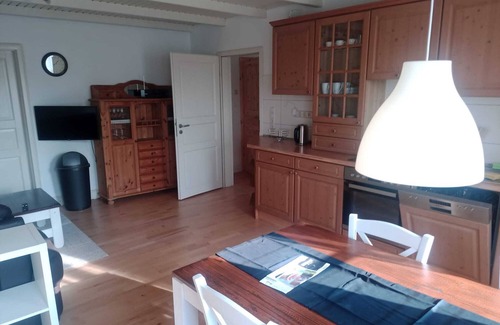 Ihlienworth Apartment | Altes Pastorenhaus (2) - Relax in style and peace in the countryside