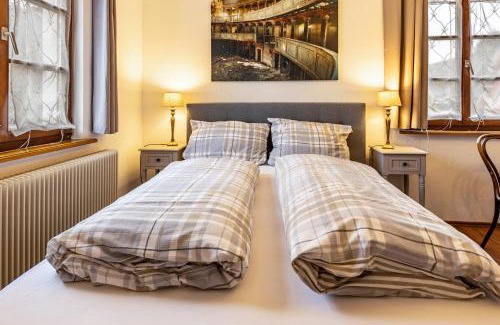 Urach House | Altes Pfarrhaus