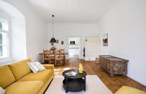 Laxenburg Apartment | Altes Schloss - Boutique Ferienwohnung