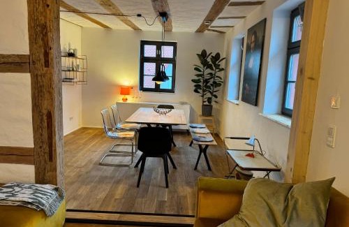 Schwabach Apartment | Altes Zollhaus - Central - Lovely - Luxury - Maisonette Apartment