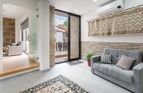 Mangualde Apartment | ALTIDO Charming Guest House w/ Gym & Pool