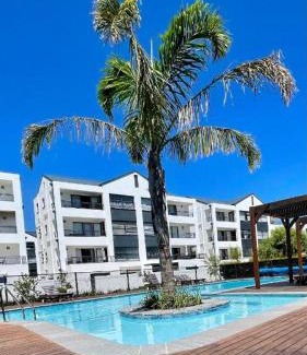 Bloubergstrand Apartment | Altin Pearl Luxury Apartment