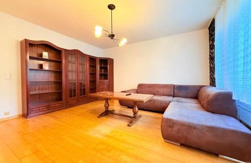 Baumberg Apartment | Altmodische 3 Zimmer Wohnung