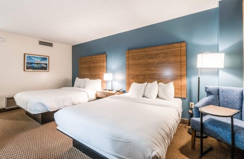 Altoona Hotel | Altoona Grand Hotel & Conference Center