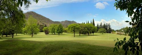Villa General Belgrano Hotel | Altos de Belgrano Hotel Cabañas Golf y Spa