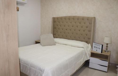 Menga Apartment | Altos de la flora