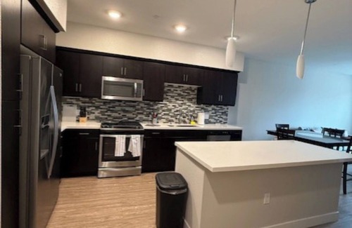 Carmel Valley Apartment | Altura Luxury apartment, modern 1 bed 1 bath in sunny San Diego