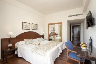 San Javier Hotel | AluaSun Doblemar