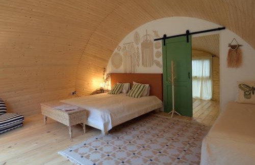 Colti Other | Alunis BUNGALOWS