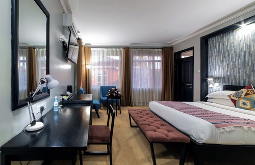 Kampala Hotel | Alure Hotel & Residences