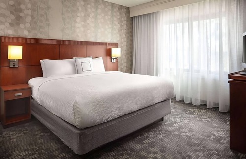 Laguna Hills Hotel | Always a Great Idea To Unwind and Restore on your Stress-Free Vacation!