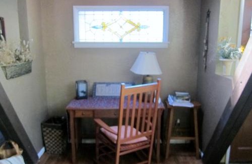 Fern Valley Ski Chalet | Always Inn Idyllwild Vacation Cottages