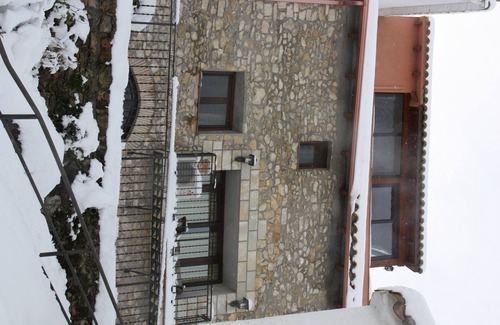 Pontons Apartment | ALZINA apartment in the heart of the Penedés. PB-00489