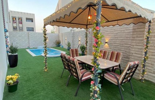 Al Maabilah Villa | ALZumorod Luxury Villa