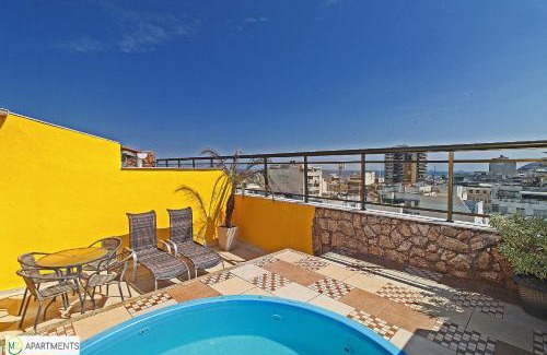 Copacabana Apartment | Amável cobertura duplex com piscina particular