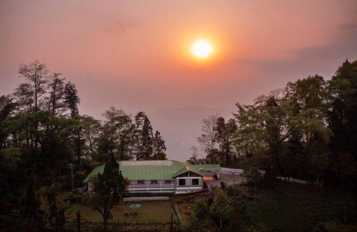 Kurseong Villa | Amã Stays & Trails Makaibari Bungalow, Darjeeling