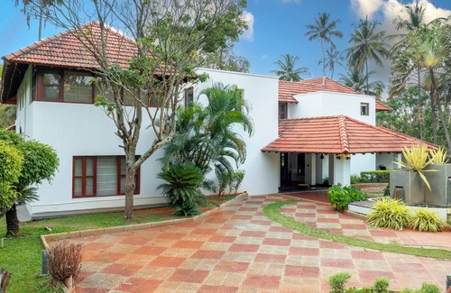 Narasapura House | Amã Stays & Trails Mangirish Farmhouse, Alur, Bengaluru
