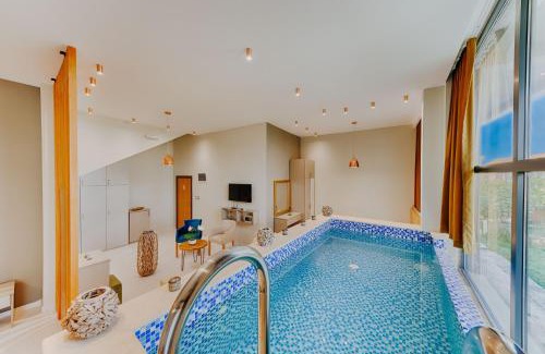 Bregvija Hotel | AM Palace