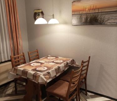 Oldersum Apartment | Am Park