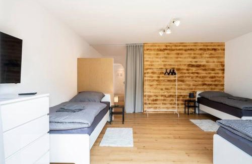 Gross-Gerau Apartment | AM01 Haus mit Garten & Terrasse!