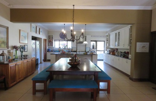 Grahamstown House | Amazing Farm House !