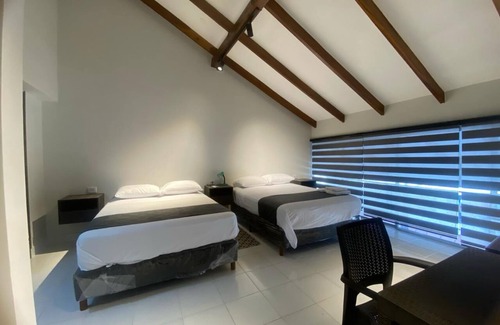 Santa Cruz Hotel | Amaca Hostel