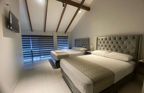 Santa Cruz Hotel | Amaca Hostel