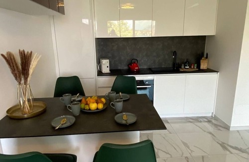Carciano Apartment | Amadeus apartment with lake view in Baveno
