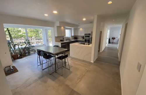 Amagansett North House | AMAGANSETT 2 ACRE, 3000 Sq Ft 4 BDR MODERN W/20 x 40 POOL, NEAR BEACH & TOWN