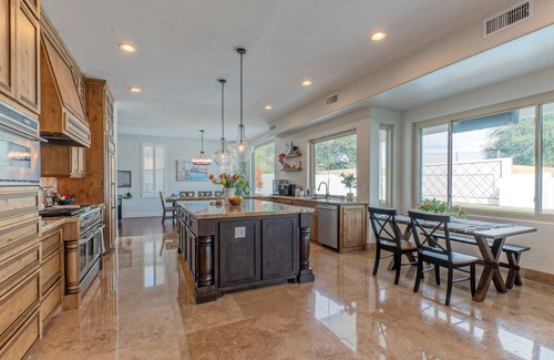 Arabian Views House | Amalfi Coast in Scottsdale- Heated pool, Foam pit & indoor playhouse