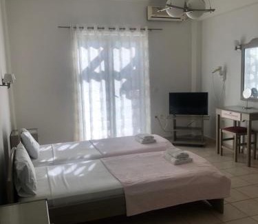 Kalogria Hotel | Amalia Hotel