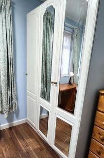 Abbey Wood House | Amalia's Guest House