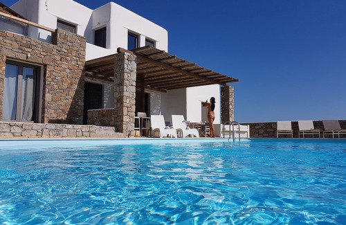 Plintri Villa | Amallini Suites