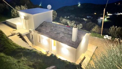 Armenistis House | Amalour Villa