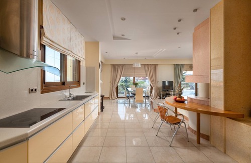 Asgourou Villa | Amaltheia Villa