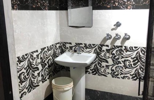 Moga Hotel | Aman Lodge