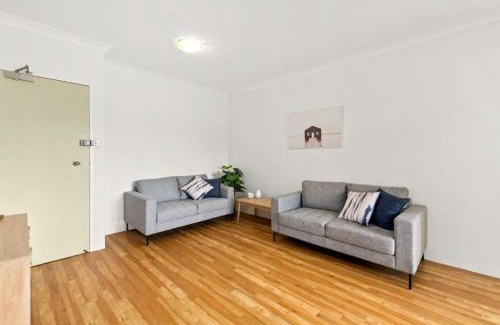 Nelson Bay Apartment | Amanda Court 8 fantastic unit so close to the beach