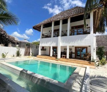 Bwejuu Villa | Amanibeachvilla