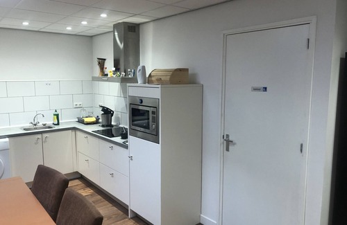Den Helder Apartment | Amans Bungalow Den Helder