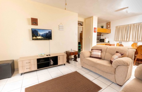 Kingsborough Apartment | Amanzi402 Oceanview Apartment