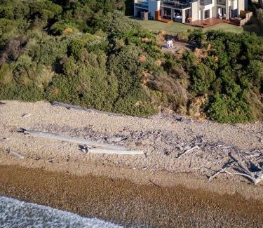 Turners Beach Apartment | Amarè Beachside Luxury