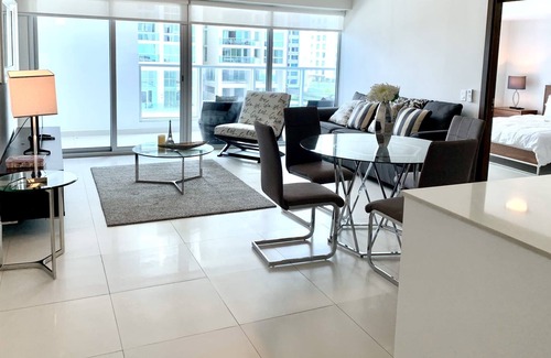 Costa del Este Apartment | Amaranta Park I 2 Bed Apt with Balcony