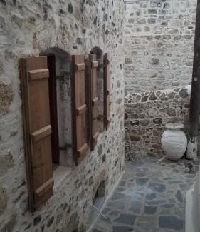 Mandraki House | Amaranti House n Art