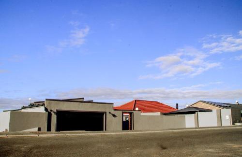 Darling House | Amari House