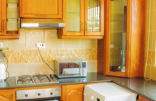 Mikocheni Hotel | Amariah Apartments Bahari Beach