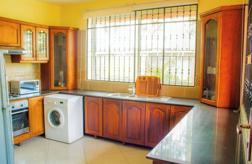 Mikocheni Hotel | Amariah Apartments Bahari Beach