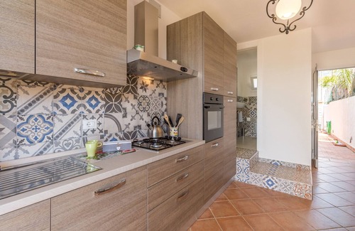 Caucana-finaiti-casuzze-finaiti Nord House | Amarillis, seafront apartment on the beach of Caucana (Punta Secca)